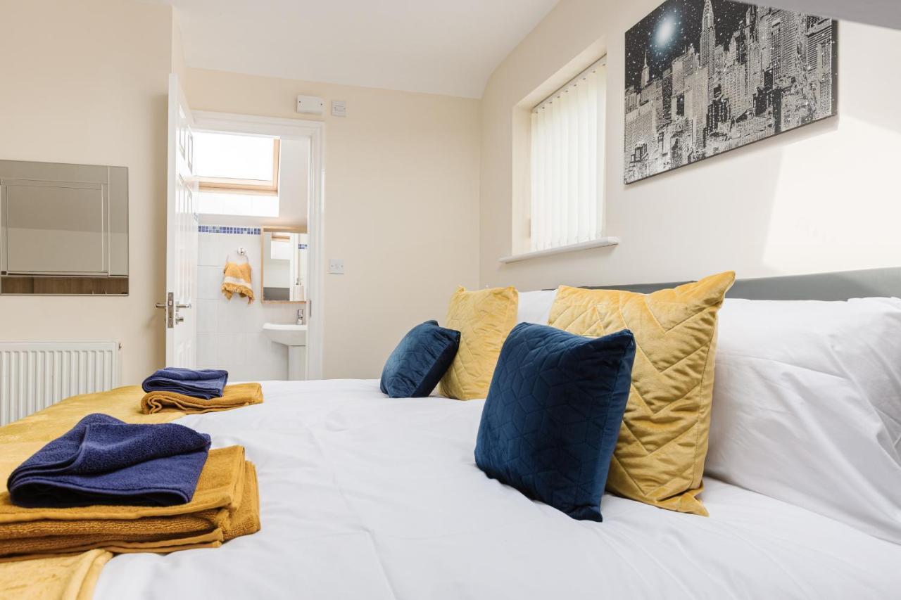 Oxheys House - 5 Bedrooms Contractors Parking Preston  Eksteriør billede