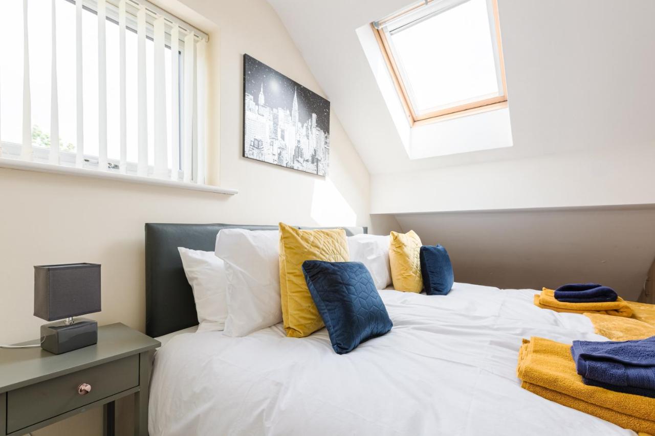 Oxheys House - 5 Bedrooms Contractors Parking Preston  Eksteriør billede
